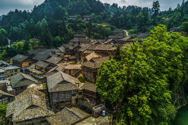 4.贵州荔波